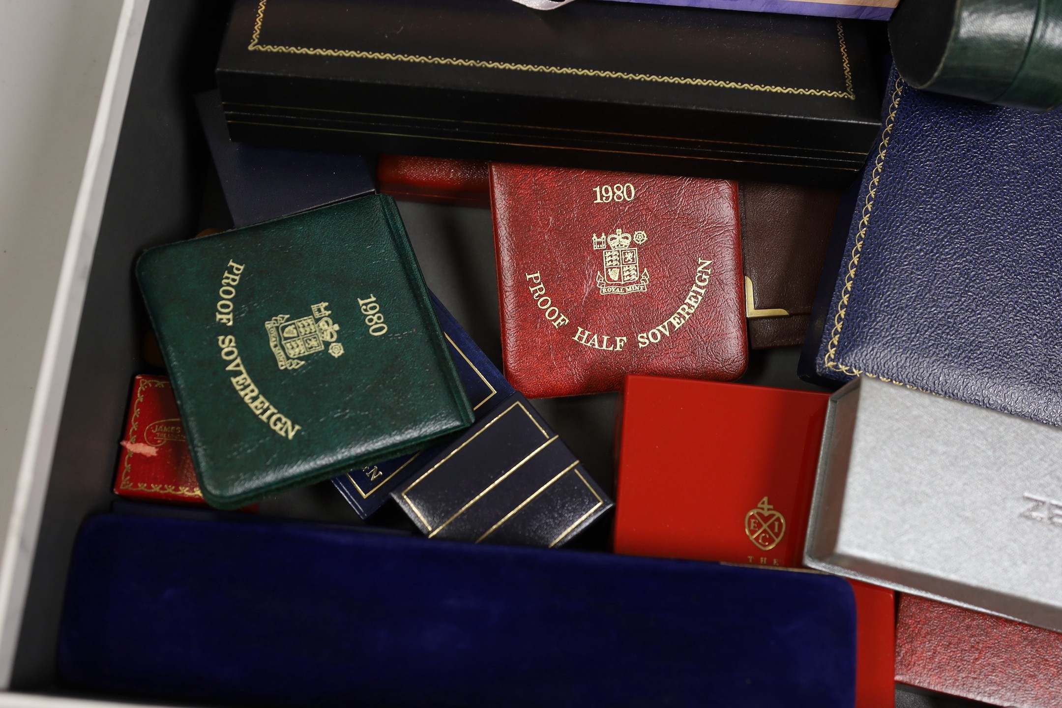 A group of assorted jewellery boxes.